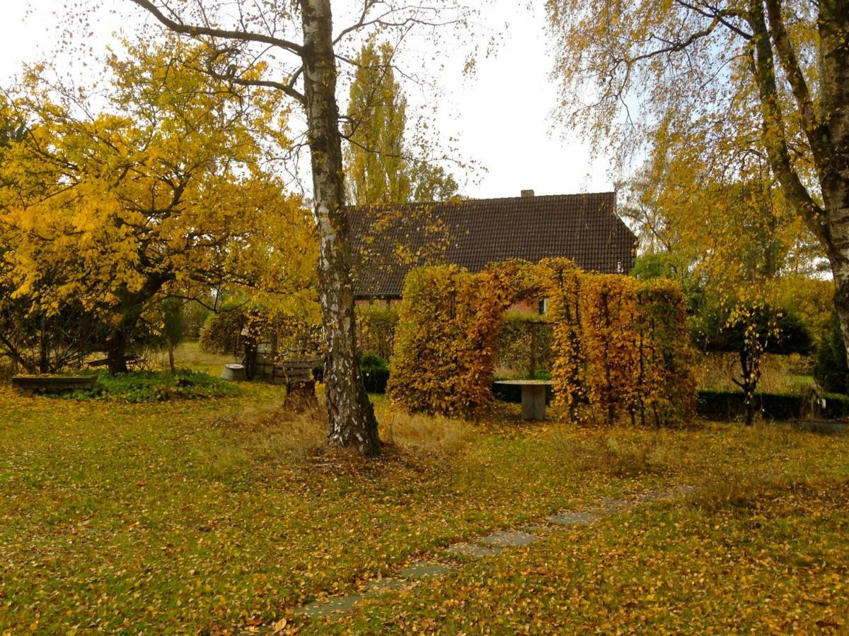 Privatzimmer Alte Schule Suderburg Extérieur photo